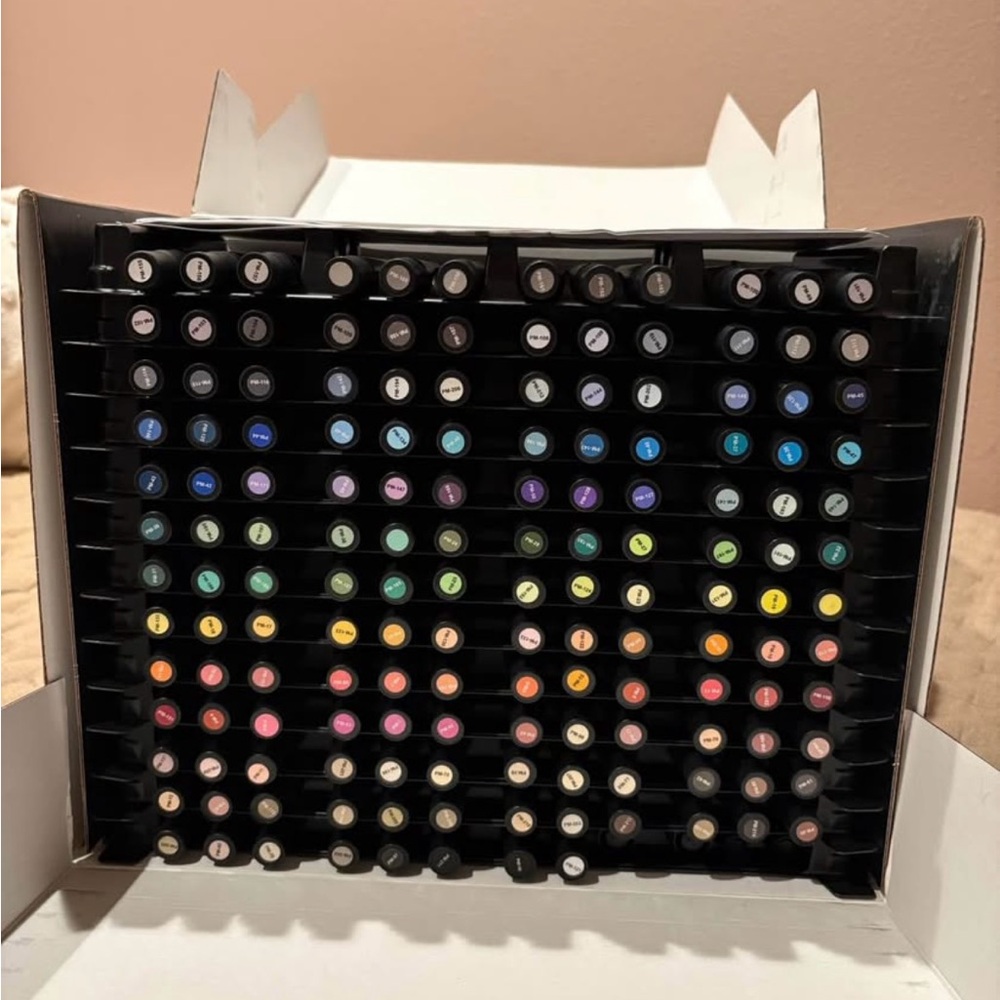 Prismacolor Premium Art Marker Set - Multicolor set 156